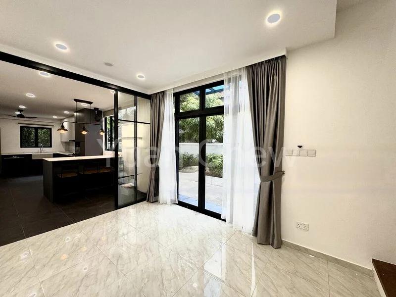 7 Bed Bungalow (Landed) for Rent in  Edelweiss Park Condominium - Image 6